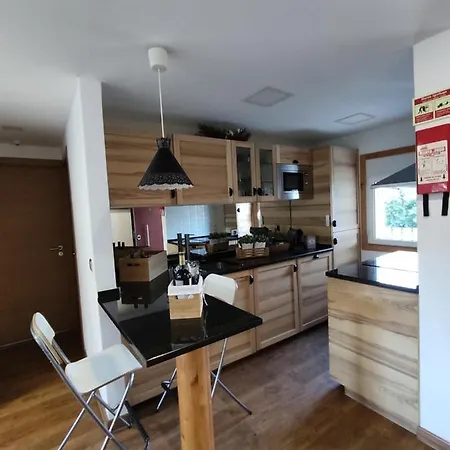 House Airport * Lissabon