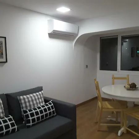 Διαμέρισμα House Airport