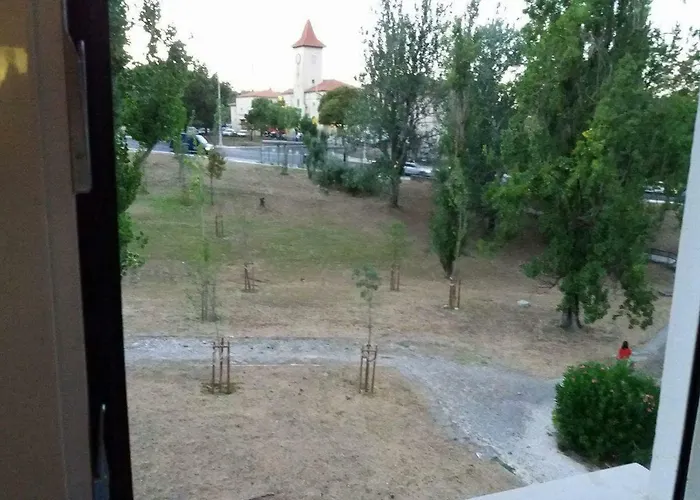 House Airport * Lisboa