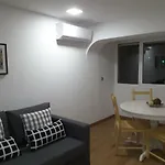 شقة House Airport